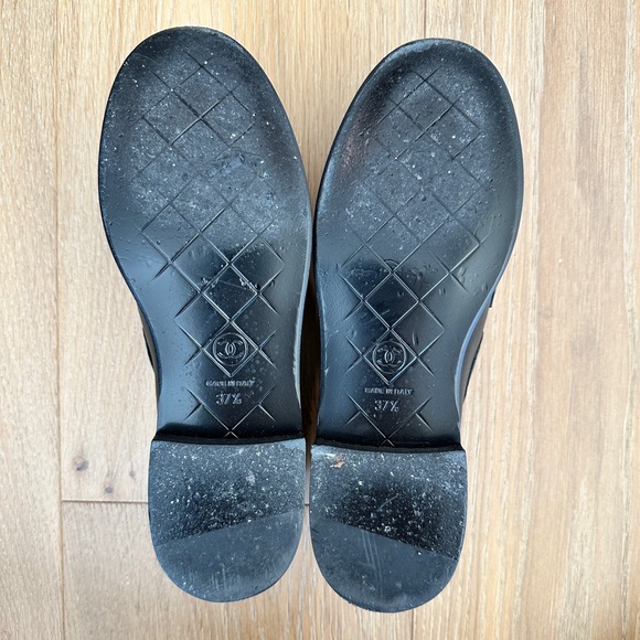 CHANEL Quilted Tab Loafer - Picture 5 of 6